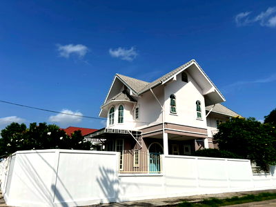 บ้านเดี่ยว สุขุมวิท 62/3 : ขายบ้านเดี่ยว สุขุมวิท ใกล้ BTS ปุณณวิถี พระโขนง กรุงเทพมหานคร BRE25501