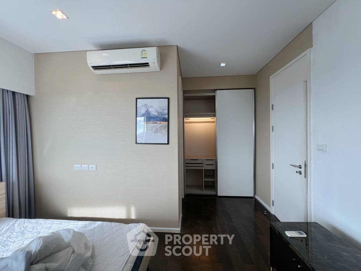 picture 2-BR Condo at The Saint Residences near MRT Phahon Yothin (ID 2110304) - 8/10
