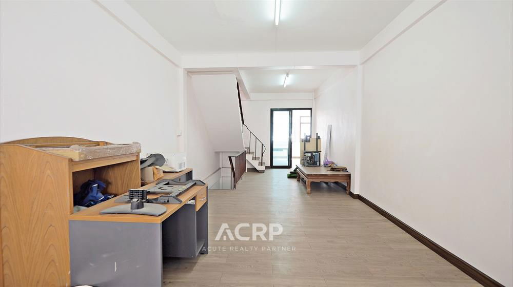 picture Shophouse for Sale 2 Units connect on Sathu Pradit Road. suitable to home office. - 11/18