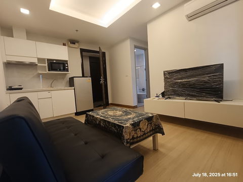 Thru thonglor condo for rent  ทรู ทองหล่อ เอกมัย เพชรบุรี ให้เช่า 