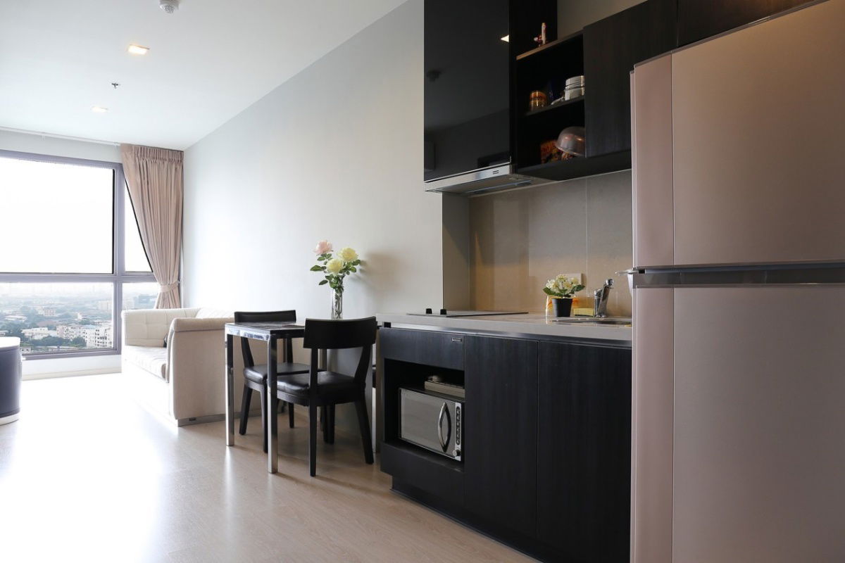picture (For Rent) 1 Bed 1 Bath  35 Sqm.Fully furnished - READY TO MOVE IN  - 4/11