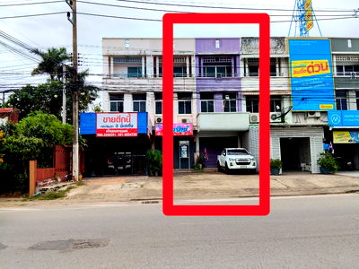 เช่าอาคารพาณิชย์ วิทยาเทคโนโลยีการจัดการขอนแก่น : k1630 ให้เช่าอาคารพานิชย์ 3ชั้น ตั้งอยู่บริเวณถนนศรีจันทร์ บ้านศรีฐาน ใกล้วงเวียนคำไฮ #ใกล้เซ็นทรัลขอนแก่น •มีที่จอดรถด้านหน้า
