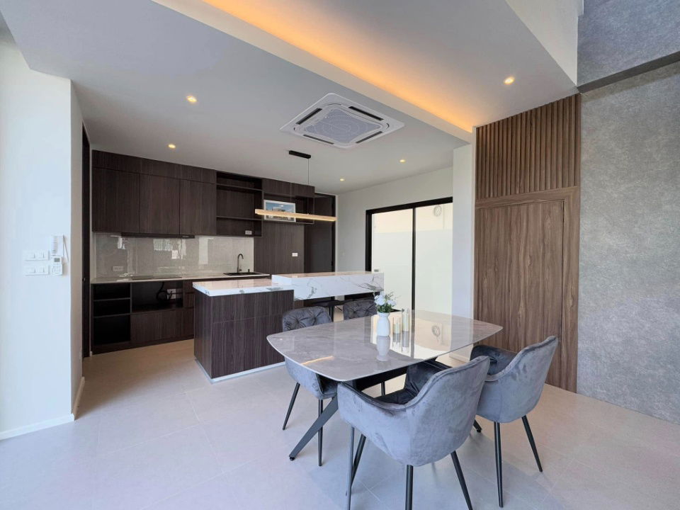 รูป ขายด่วน Modern Luxury Pool Villa ทำเลหายากในหมู่บ้านวังตาล เชียงใหม่ วิลล่าหรูพร้อมสระว่ายน้ำส่วนตัว  ใกล้โรงเรียนนานาชาติ  สนามบินเชียงใหม่- SW002799 - รูปที่ 13/27