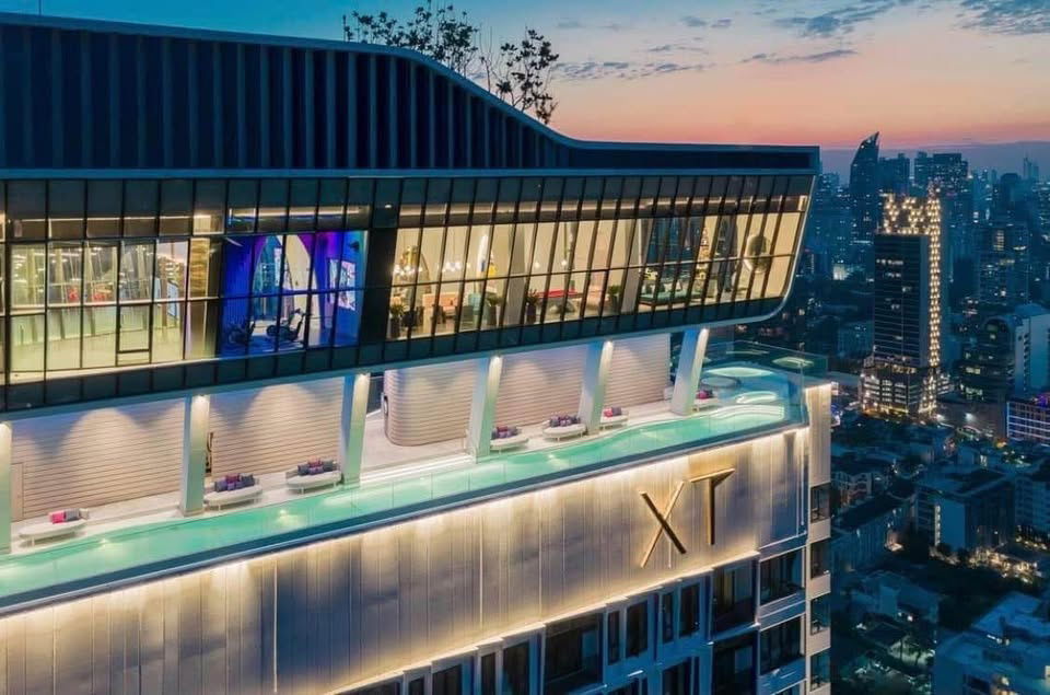 picture Condo for rent XT Ekkamai near BTS Ekkamai 25,000 baht Property code: RS1185 - 15/16