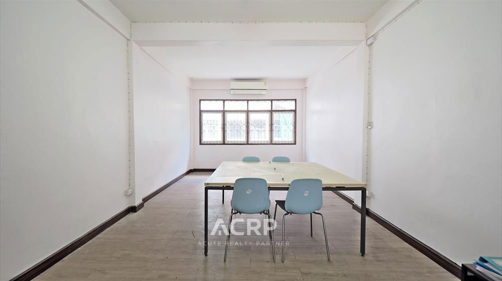 picture Shophouse for Sale 2 Units connect on Sathu Pradit Road. suitable to home office. - 6/18