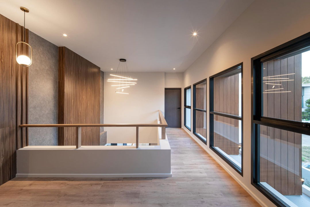 รูป ขายด่วน Modern Luxury Pool Villa ทำเลหายากในหมู่บ้านวังตาล เชียงใหม่ วิลล่าหรูพร้อมสระว่ายน้ำส่วนตัว  ใกล้โรงเรียนนานาชาติ  สนามบินเชียงใหม่- SW002799 - รูปที่ 17/27