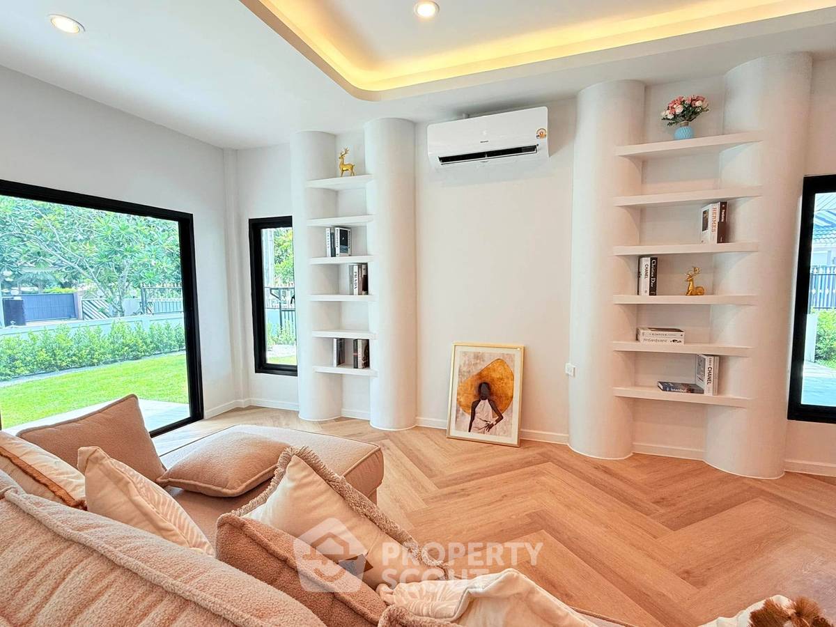 picture 3-BR House at European Thai House close to Toongklom-Tanmun (ID 2105349) - 3/8