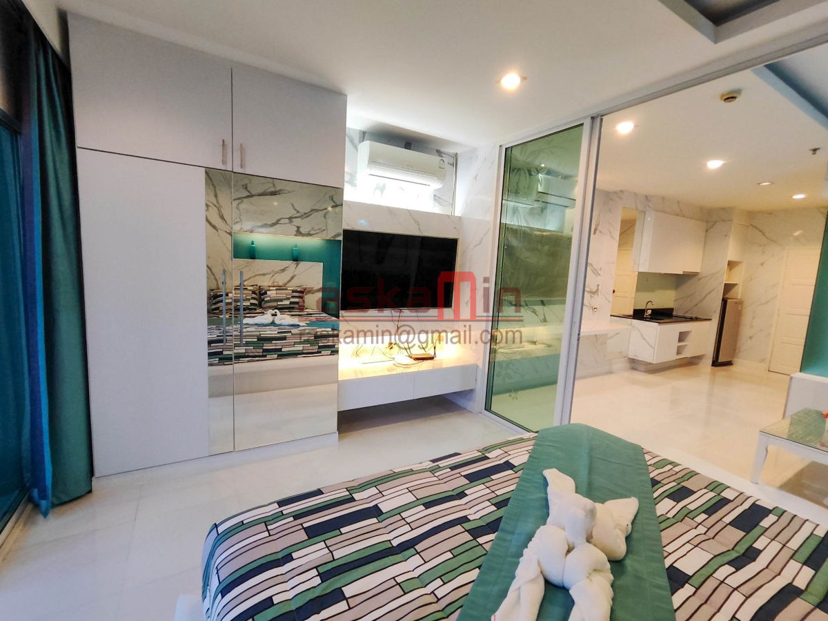picture Newly Renovated Seaview Condo – View Talay 6, Pattaya Beach - 5/12