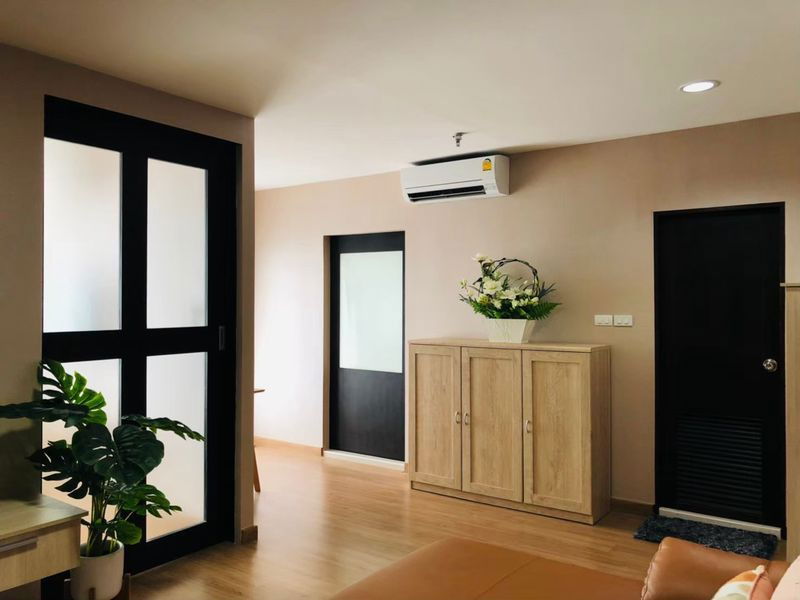 picture Ladda Condo View Sriracha for rent, beautiful room, high floor, sea view, fully furnished, move in ready. - 2/14
