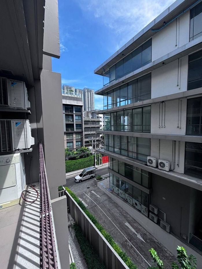 picture For Rent Condo SARI BY SANSIRI Building 1, Floor 5,1 bed room, Room size 50 sqm - 8/9