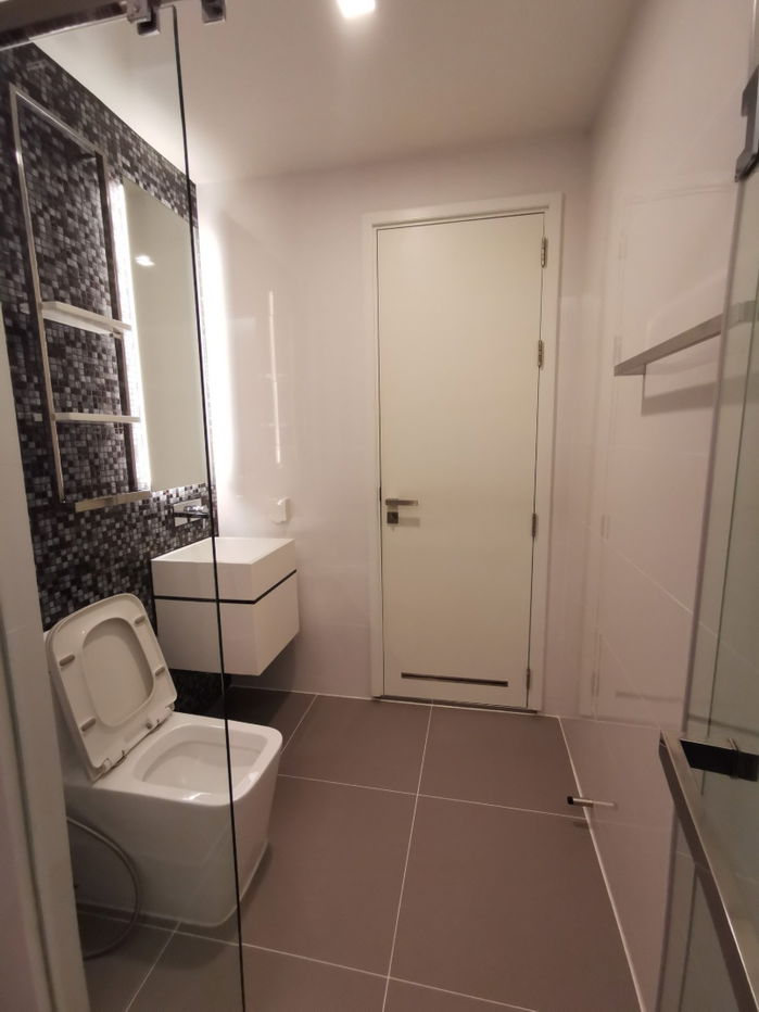 รูป ให้เช่าคอนโด The Room Sukhumvit 69 ใกล้ BTS พระโขนง 28,000 บาท รหัสทรัพย์: RS1186 - รูปที่ 15/23