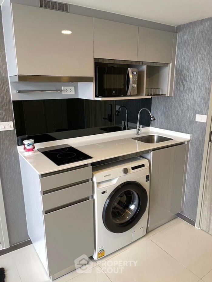 picture 1-BR Condo at Knightsbridge Space Ratchayothin near BTS Ratchayothin (ID 1779326) - 14/16