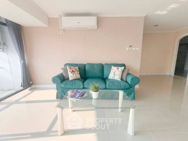 picture 3-BR Condo at The Waterford Park Sukhumvit 53 Condominium near BTS Thong Lor (ID 993996) - 8/19