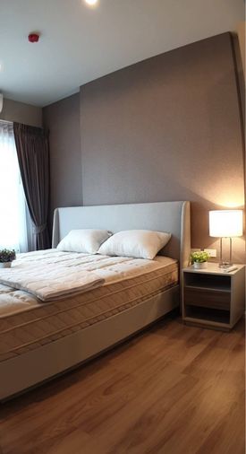 P1127 Condo for rent Amber by Eastern Star, next to MRT, purple, open view, built-in room, beautifully decorated, ready to move in.