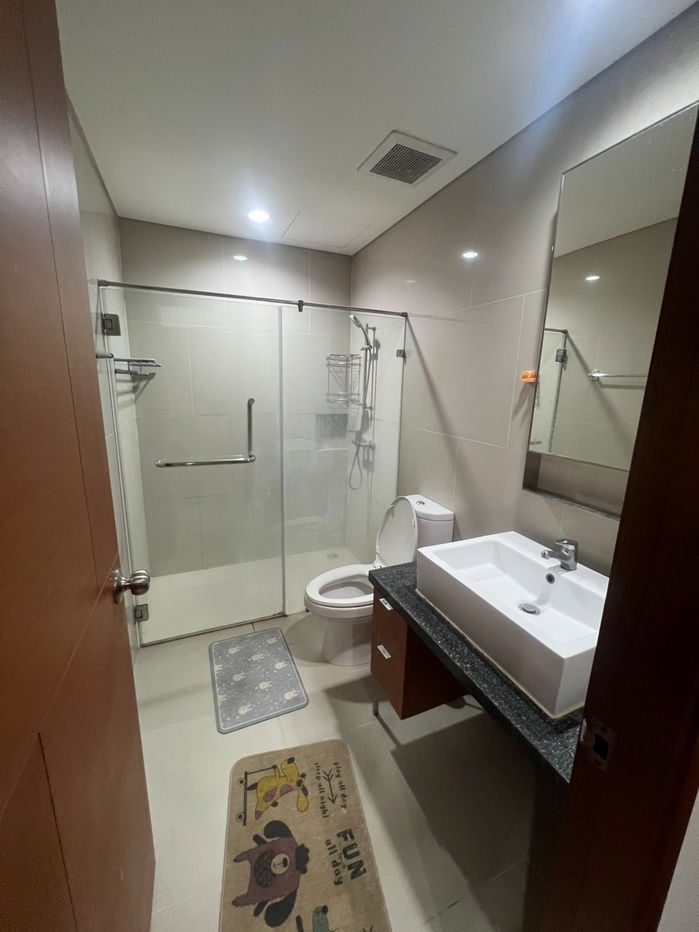 รูป ให้เช่าด่วน! ห้องสวย ราคาพิเศษสุด! คอนโดหรู Villa Sathorn - 1 ห้องนอน - 40 ตร.ม. (พิเศษห้องทำเป็น 1 ห้องนอน มีฉากกั้น) - รูปที่ 2/4