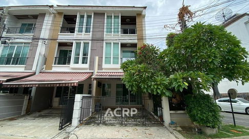 Townhouse for rent, Baan Klang Muang Sathorn Taksin 2 project.