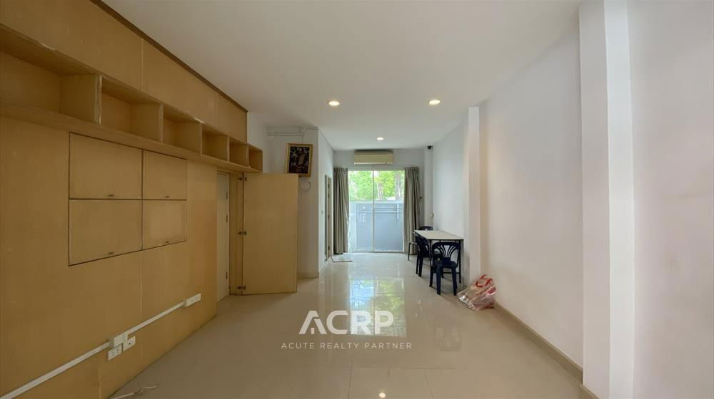 picture Townhouse for rent, Baan Klang Muang Sathorn Taksin 2 project. - 2/20