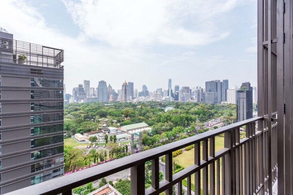 picture #S4214 For Rent Muniq Langsuan - 23/28