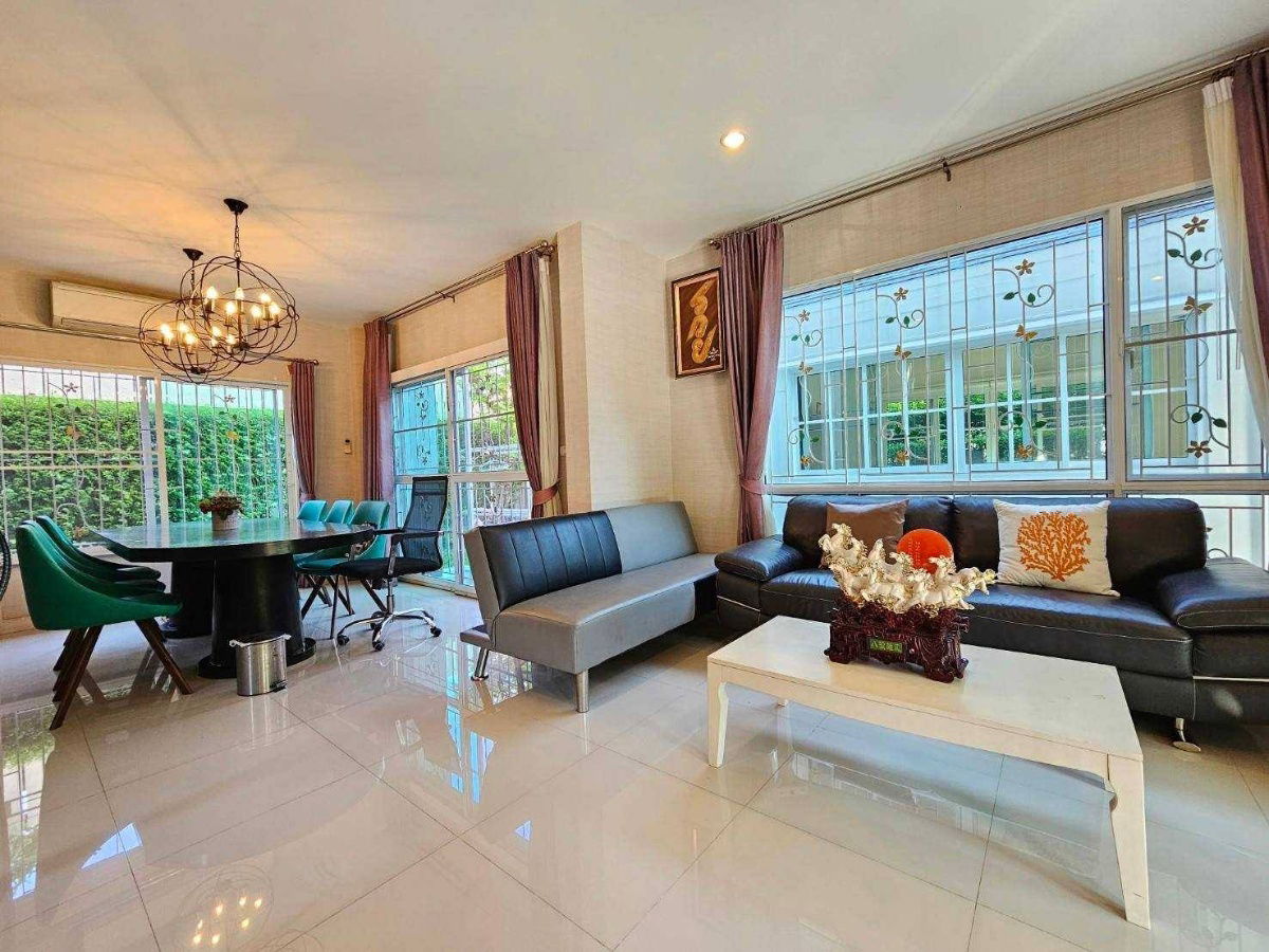 picture Chuan Chuen Grand Ekachai-Bangbon - 10/19
