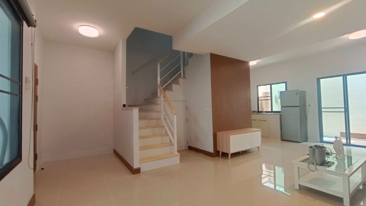 รูป 🏡 ให้เช่าทาวน์โฮม The Connect สวนหลวง–อ่อนนุช  ✨ Pet Friendly เลี้ยงสัตว์ได้ 🐶🐱  - รูปที่ 3/26