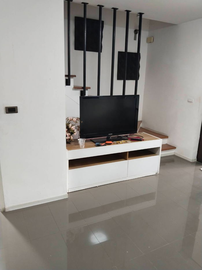 picture areeya to be townhouse ladprakrao - 1/10