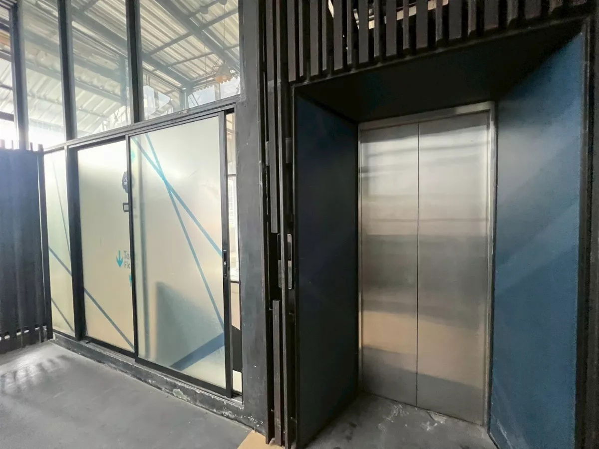 picture For Rent Bangkok Retail Space Rooftop Sukhumvit Watthana BTS Thong Lo BRE25462 - 2/8