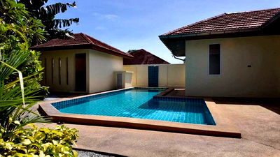 Houses for rent Bang Lamung Chonburi : New style pool villa for rent, Whispering Palm project, Bang Lamung, Chonburi