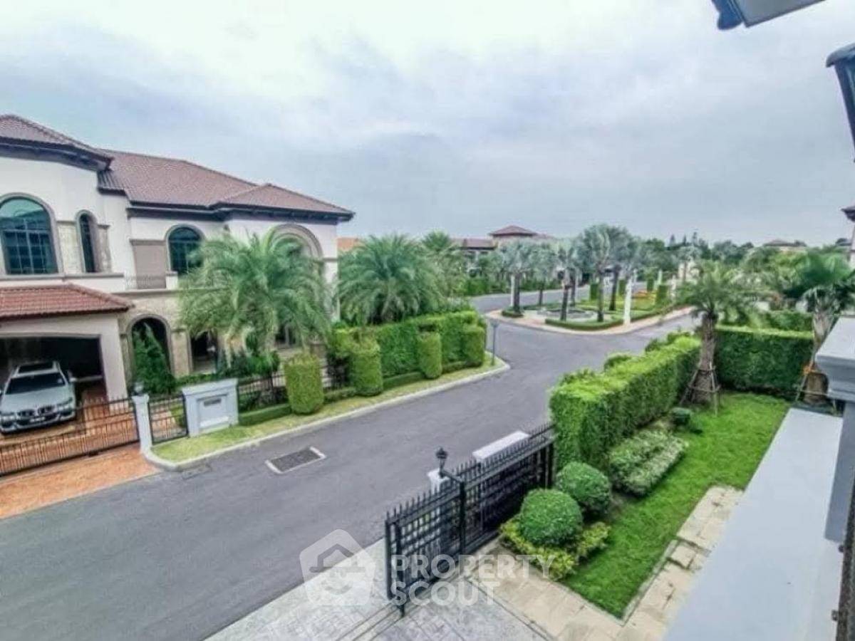 picture 5-BR House in Sala Thammasop (ID 2053651) - 4/16