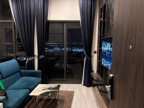 WS1886 🌟 The Line Sukhumvit 101, luxury condo near BTS Punnawithi, high ceiling room, only 22,000 baht/month.