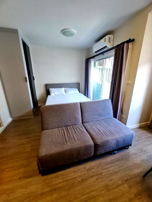 Condos for rent 700 Year Sports Arena Chiang Mai : 🏢 For Rent – D Condo Rin, Chiang Mai 🌊 6th Floor | 29 sq.m. | Pool View