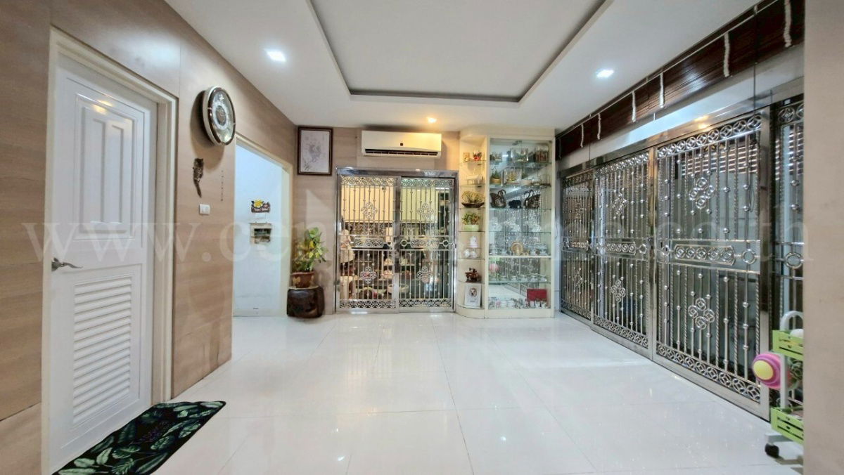 รูป บ้านแฝด 3 ชั้น แกรนด์ ไอ - ดีไซน์ วิภาวดีฯ พร้อมอยู่  - รูปที่ 9/20