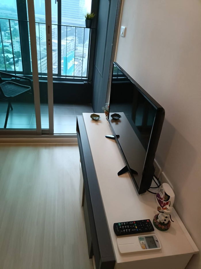 รูป ให้เช่า Ideo mobi bangsue  1 ห้องนอน 1 ห้องน้ำ เฟอร์นิเจอร์ครบ ใกล้ MRT เตาปูน เดินทางสะดวก สนใจแอดไลน์ @best_condo - รูปที่ 3/5