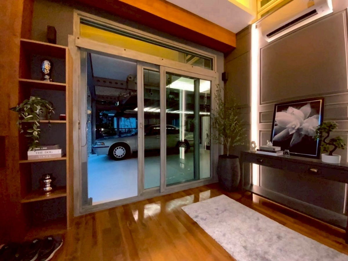 picture Bangkok Boulevard Village Pinklao-Phetkasem  Phutthamonthon Sai 4 Road - 49/52