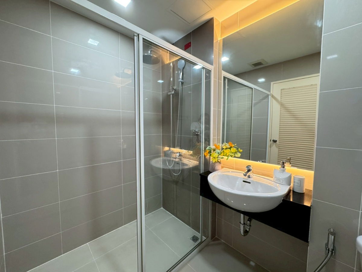 รูป 💥 คอนโด Airlink Residence ราคาดีล้านต้น ๆ เท่านั้น! ใกล้ ARL ลาดกระบัง ✈️ ขายคอนโดรีโนเวทใหม่ ห้องสวยแต่งครบ บิ้วอินทั้งห้อง พร้อมอยู่ - รูปที่ 11/12