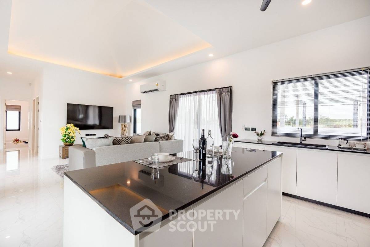 รูป วิลล่า 3-ห้องนอน ที่ โบทานิกา หัวหิน ใน ทับใต้ (ID 2162555) - รูปที่ 10/21