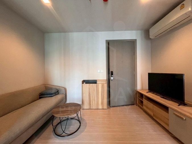 1-bed condo for rent, 32 sqm, Life Asoke - Rama 9