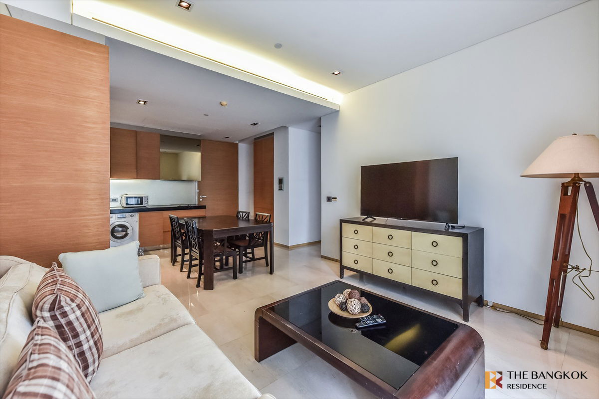 picture Saladaeng Residences 🌟 Rare Find - Elegant Living in a Prestigious,🚄 Near BTS Sala Daeng - 3/14