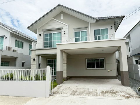 Call : 081-427-3232 โครงการ วรารมย์ ราชพฤกษ์ ตัดใหม่ 56 ตร.วา 4 นอน 3 น้ำ บ้านทิศเหนือ แถมแอร์ 5 เครื่อง กันสาด มุ้งลวด ผ้าม่านครบ เฟอร์บิ้วท์อิน