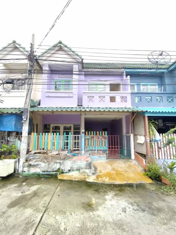 picture ladasili phimonlat bangnuathong - 14/14