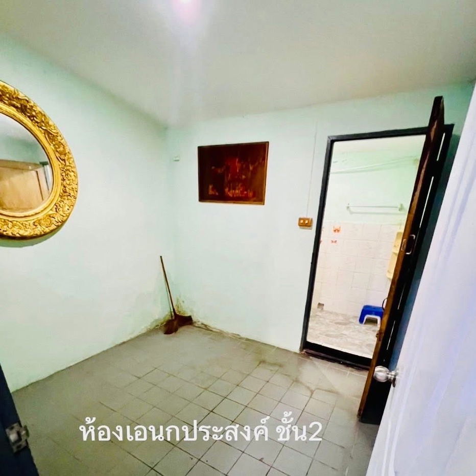 รูป ขายอาคารพาณิชย์ 3 ชั้น  ซอยอ่อนนุช 76/1 - รูปที่ 3/9