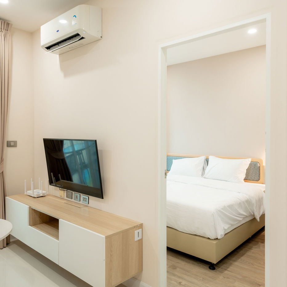 picture Brand-new Seaview 1Bedroom Suite with Pool, Gym, WiFi - 5/11