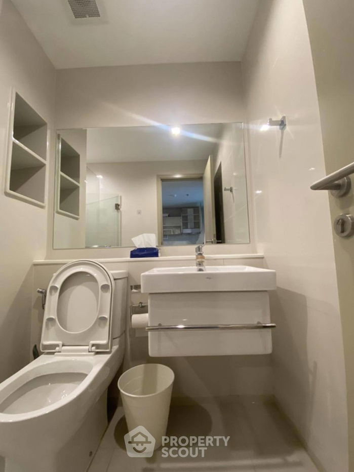 picture 1-BR Condo at Life Ladprao near BTS Ha Yaek Lat Phrao (ID 1858083) - 5/10