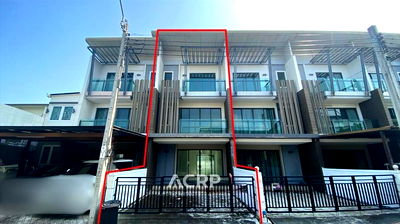 Townhouses for sale : 3-story townhome for sale, Town Avenue Cocos Rama 2 project from Sansiri, near Central Rama 2.