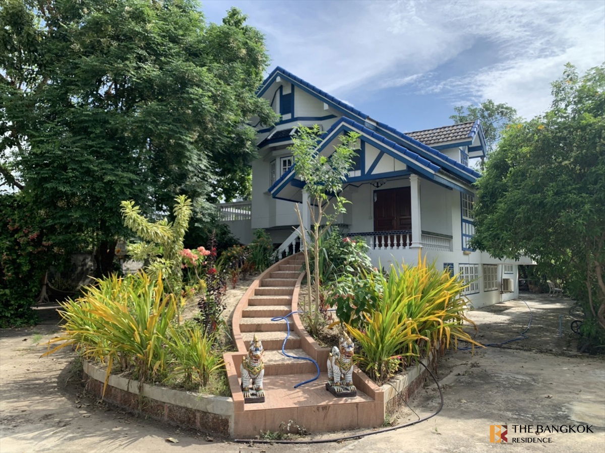 picture House Area Klongsan, Near Icon Siam & BTS Charoen Nakhon - 2/12