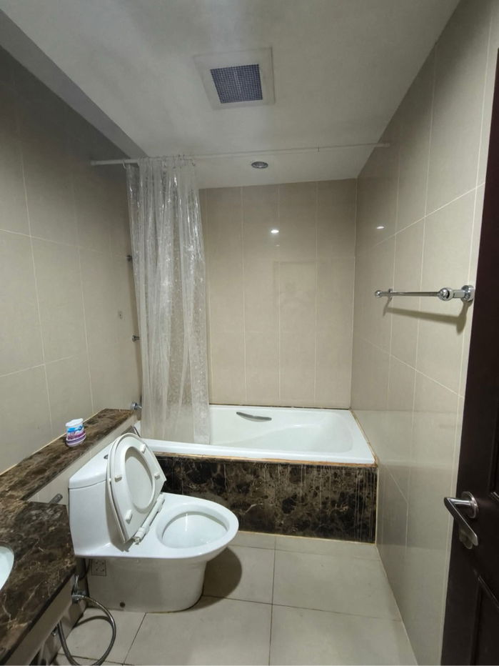 picture #Z1738 Condo for rent: The Prime 11 - 6/7