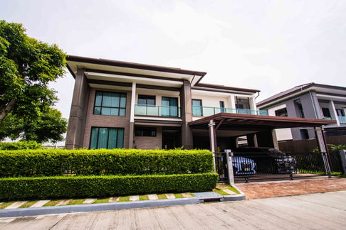 ตกแต่งสวยที่สุดในโครงการ​ พร้อมสระว่ายน้ำในบ้าน!! โครงการ​ เดอะซิตี้​ บางนา​ กม.7 บ้านเดี่ยว​ 2ชั้น ขนาด​110 ตร.วา.