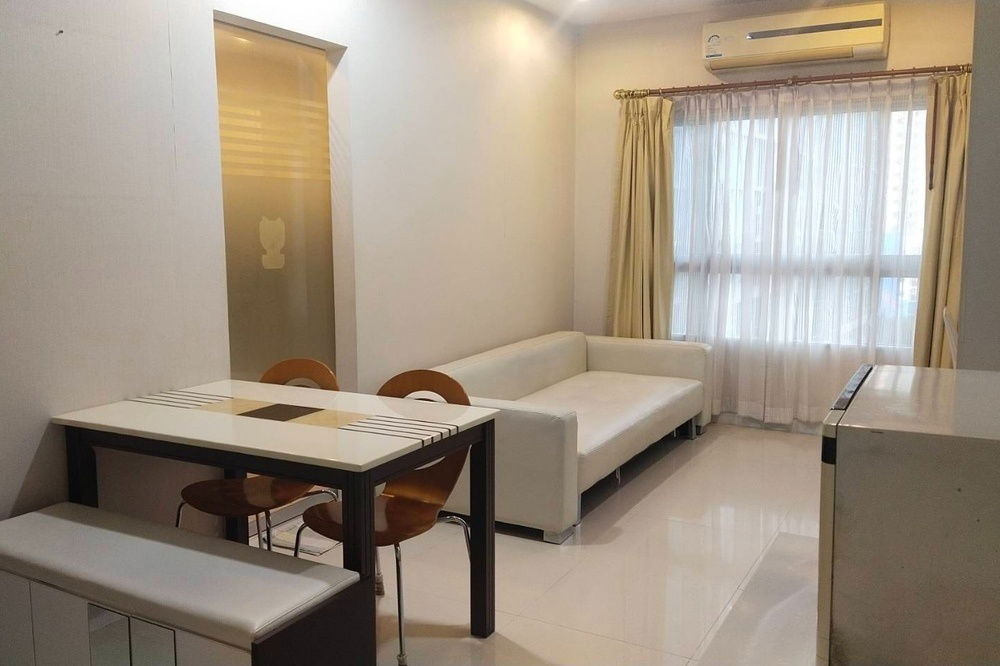 รูป 🔥 สำหรับเช่า !! 🔥 Code C20240201140..........Q House Condo Sathorn, 1 ห้องนอน, 1 ห้องน้ำ, ชั้นสูง, ห้องทิศตะวันออก, แต่งครบ, ราคาพิเศษ!!📣📣 - รูปที่ 2/6