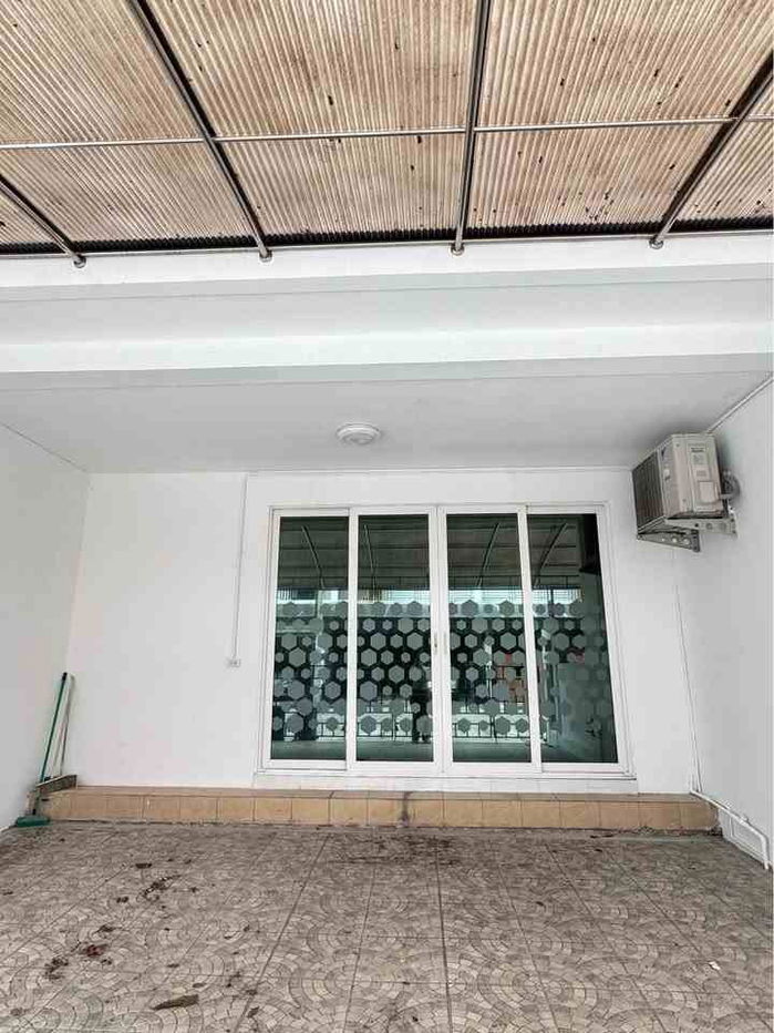 picture B999 Townhome for rent, 3 floors, The Exclusive project, Soi Phatthanakan 44 - 2/13