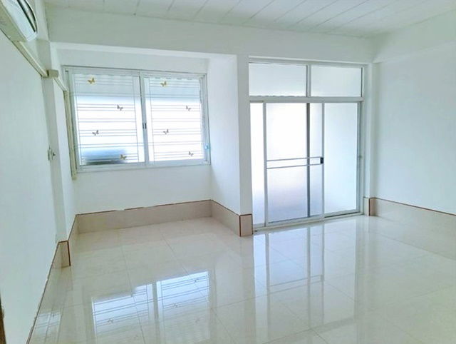 picture Happy Avenue DonMueang 800m. 3-story Harrow International rent 25sq.wa. 295sq.m. BTS TalatmaiDonM - 3/8