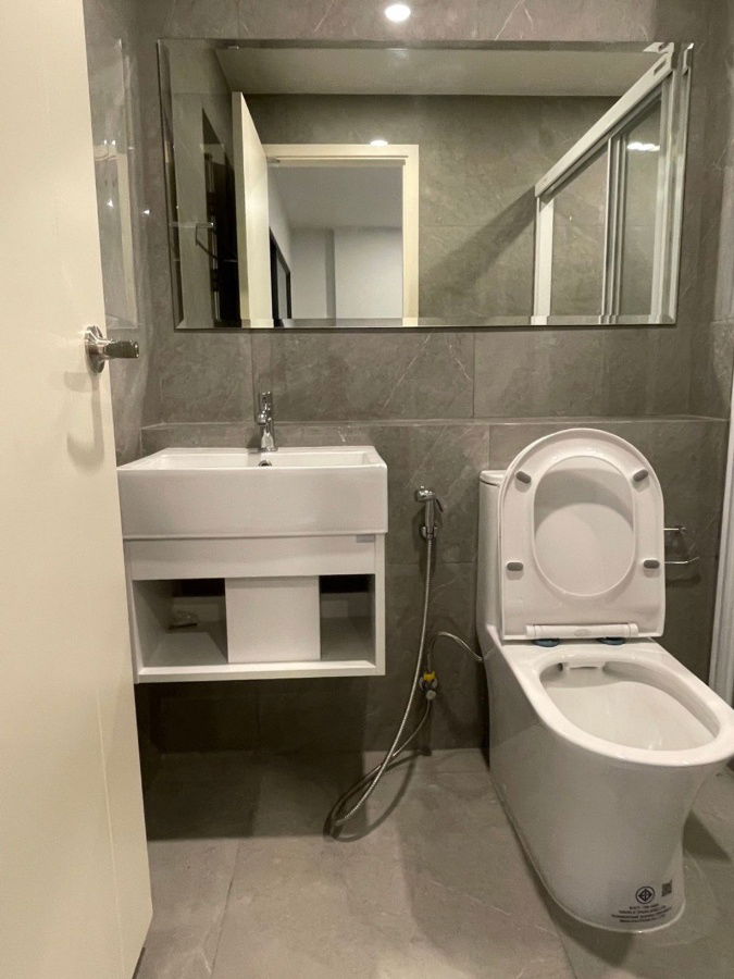 picture Condo 'blue' Blue Sukhumvit 89, near BTS On Nut and BTS Bang Chak, 500 m., fully furnished, ready to move in. - 4/8